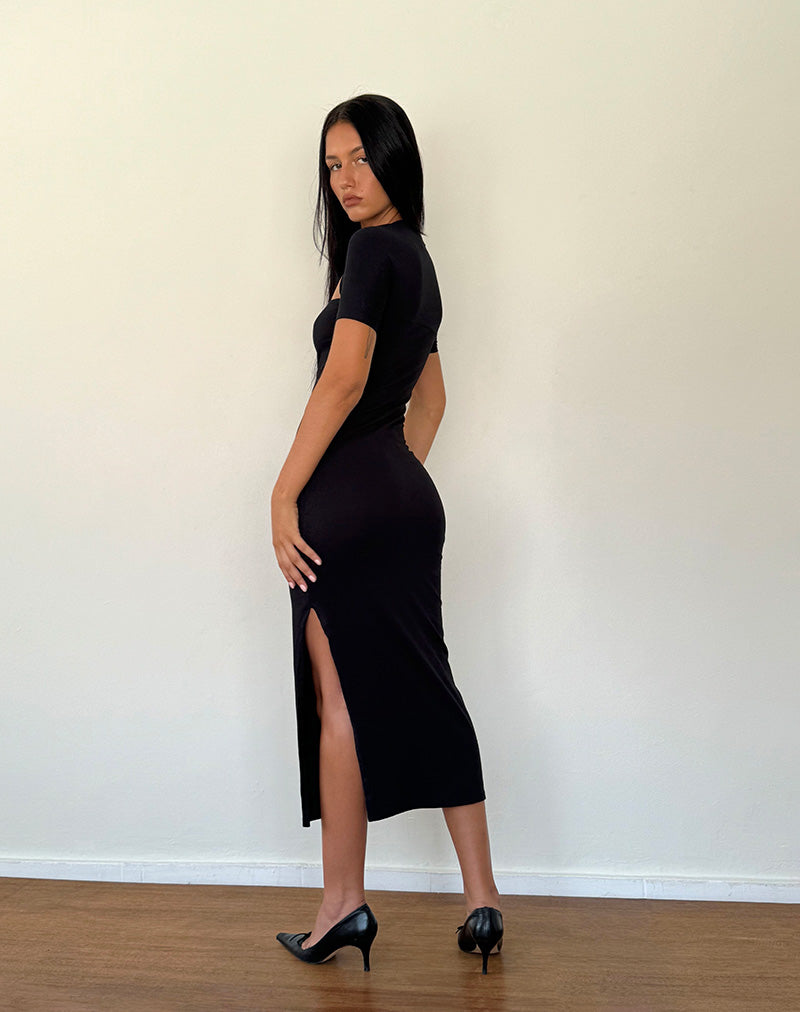 Image de la robe midi Quala en noir
