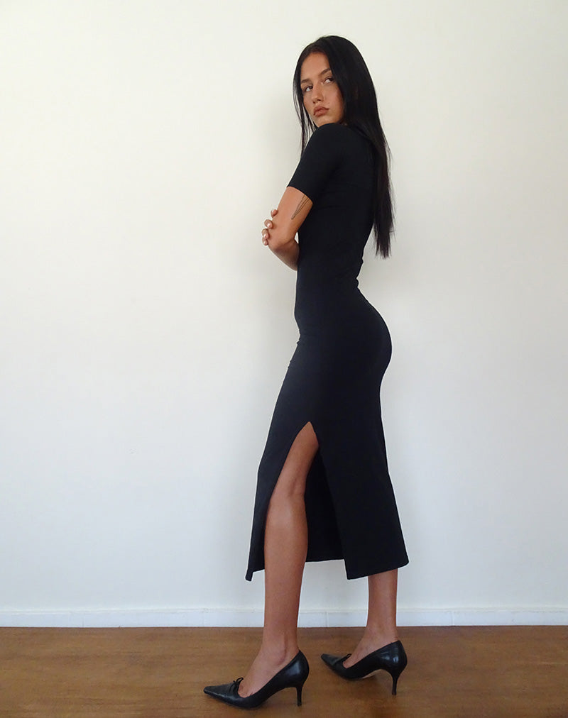 Image de la robe midi Quala en noir