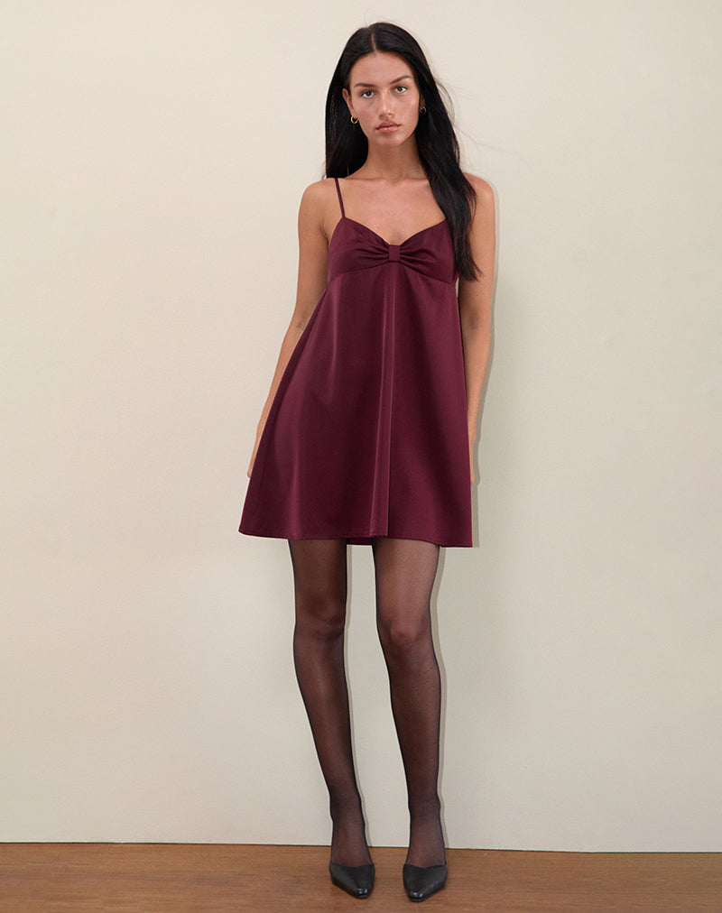 Mini robe glissée Rafaila en satin bourgogne