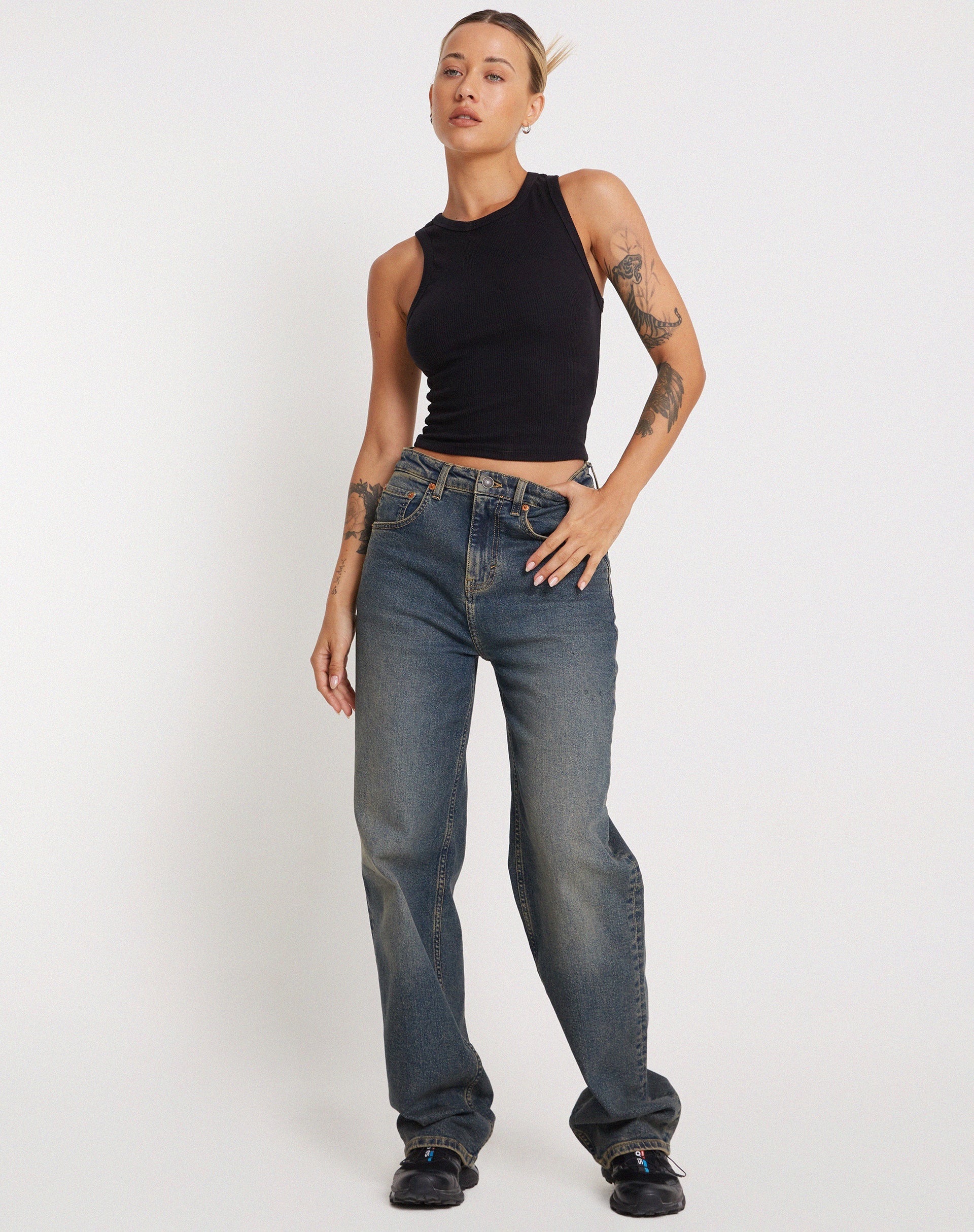 Image de Rave Vest Top in Rib Black