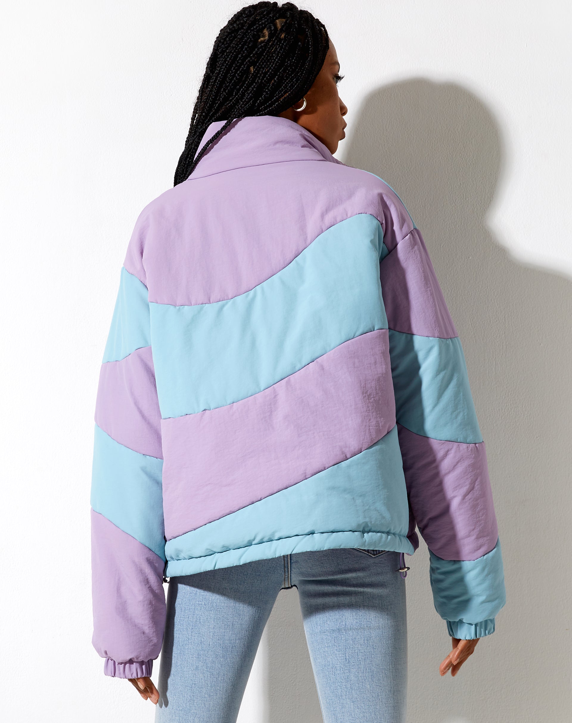 Image de la veste Renee Puffa en violet et bleu à panneaux