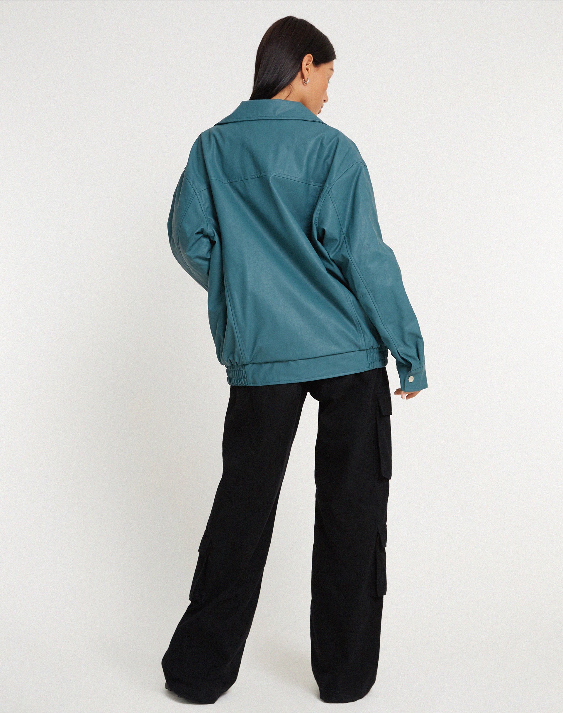 Image de MOTEL X JACQUIE Veste Cavita en PU Gris Bleu