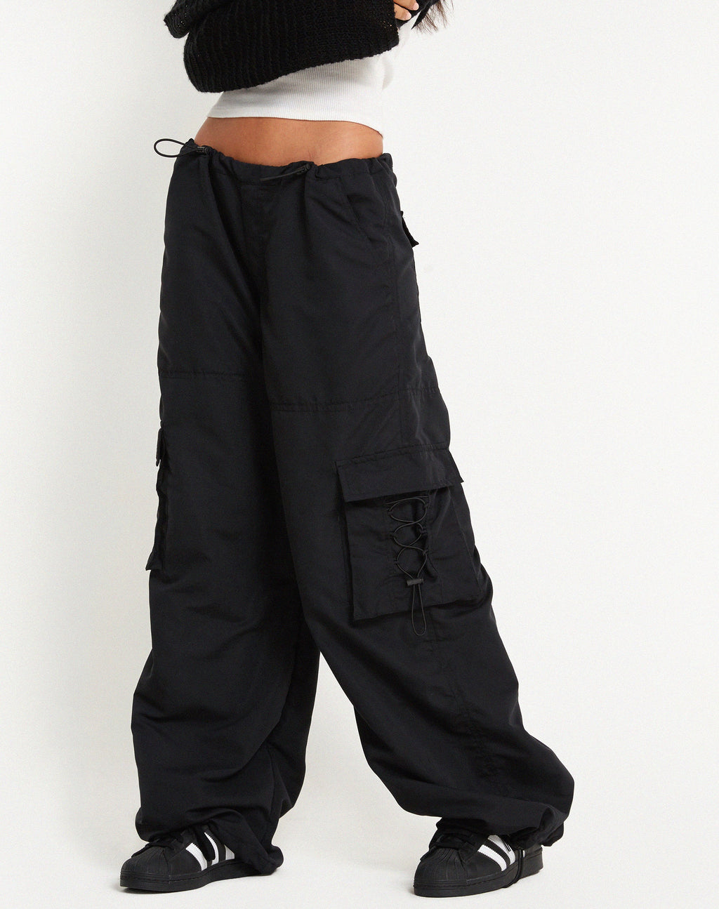 Pantalon cargo à jambes larges Fabio en noir