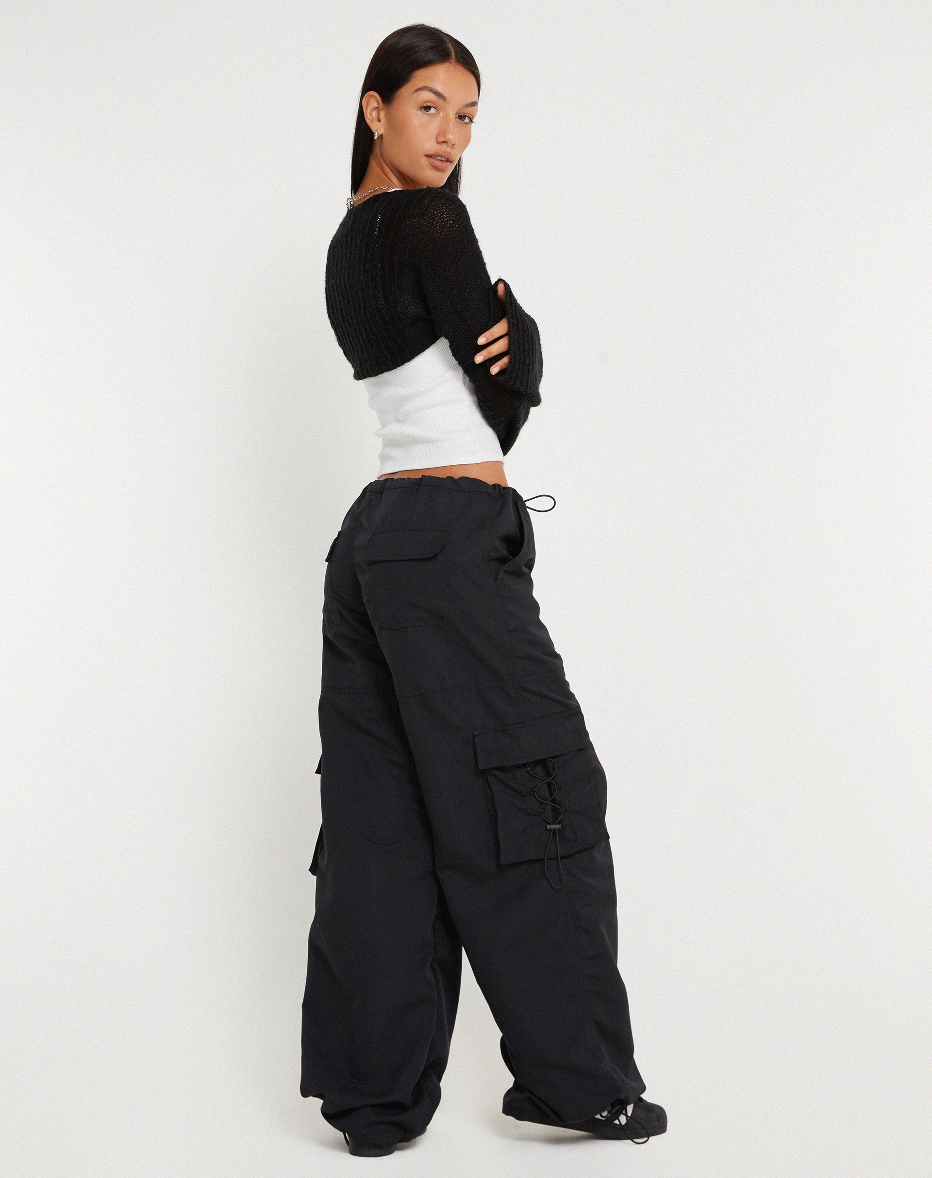 Image de Fabio Pantalon cargo à jambes larges en noir