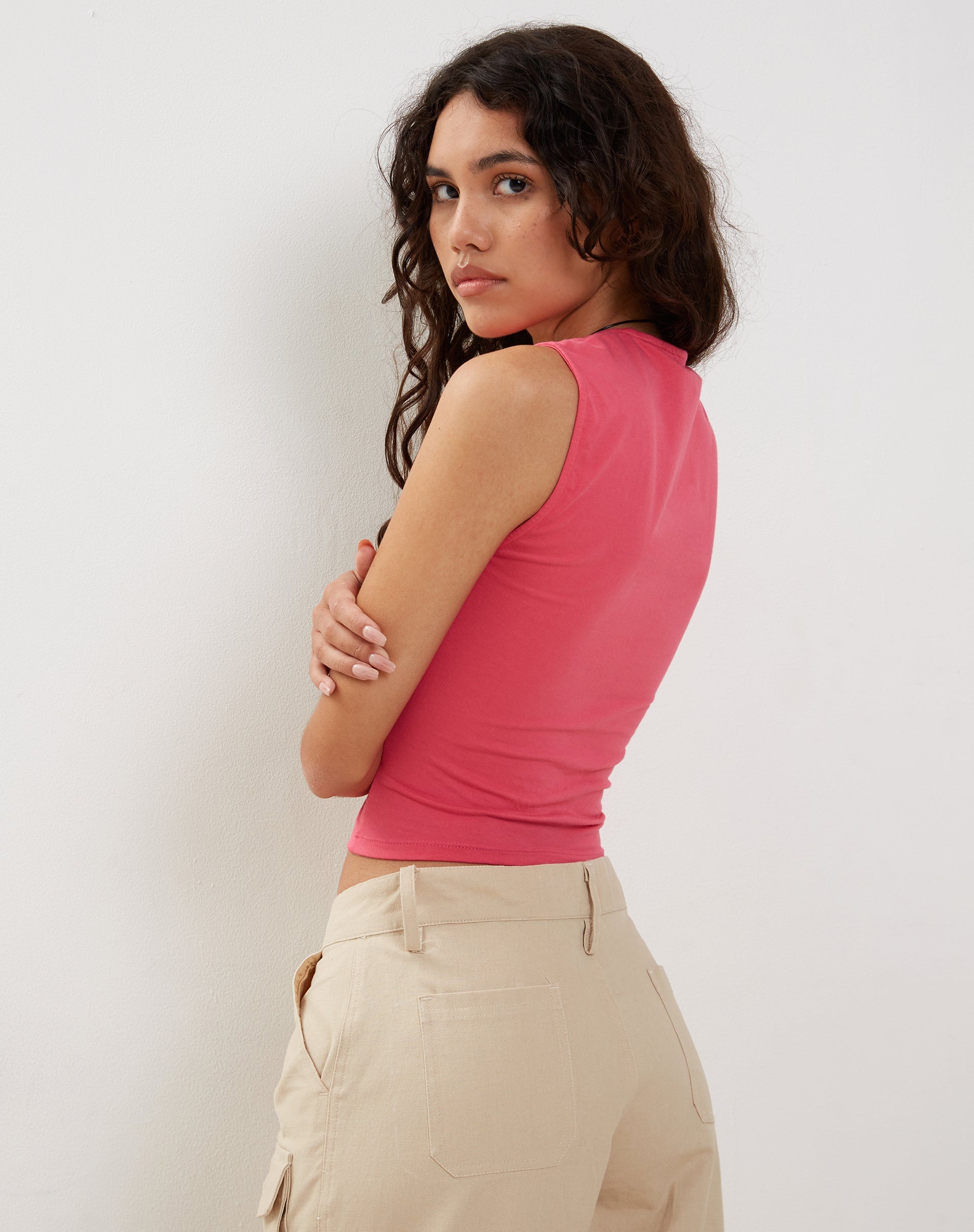 Image de Jinsu Crop Top in Hot Pink