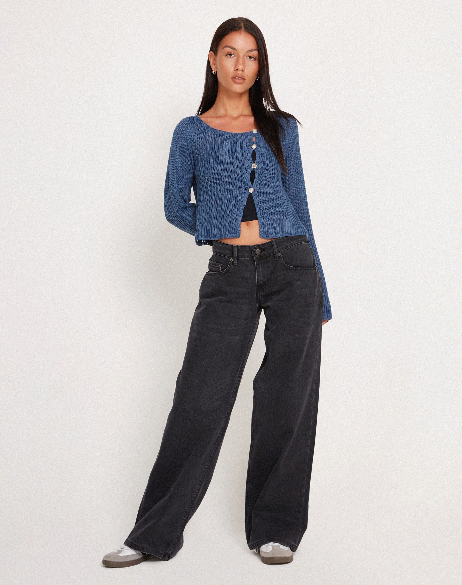 image de Kazayo Long Sleeve Knit Top in Midnight Blue