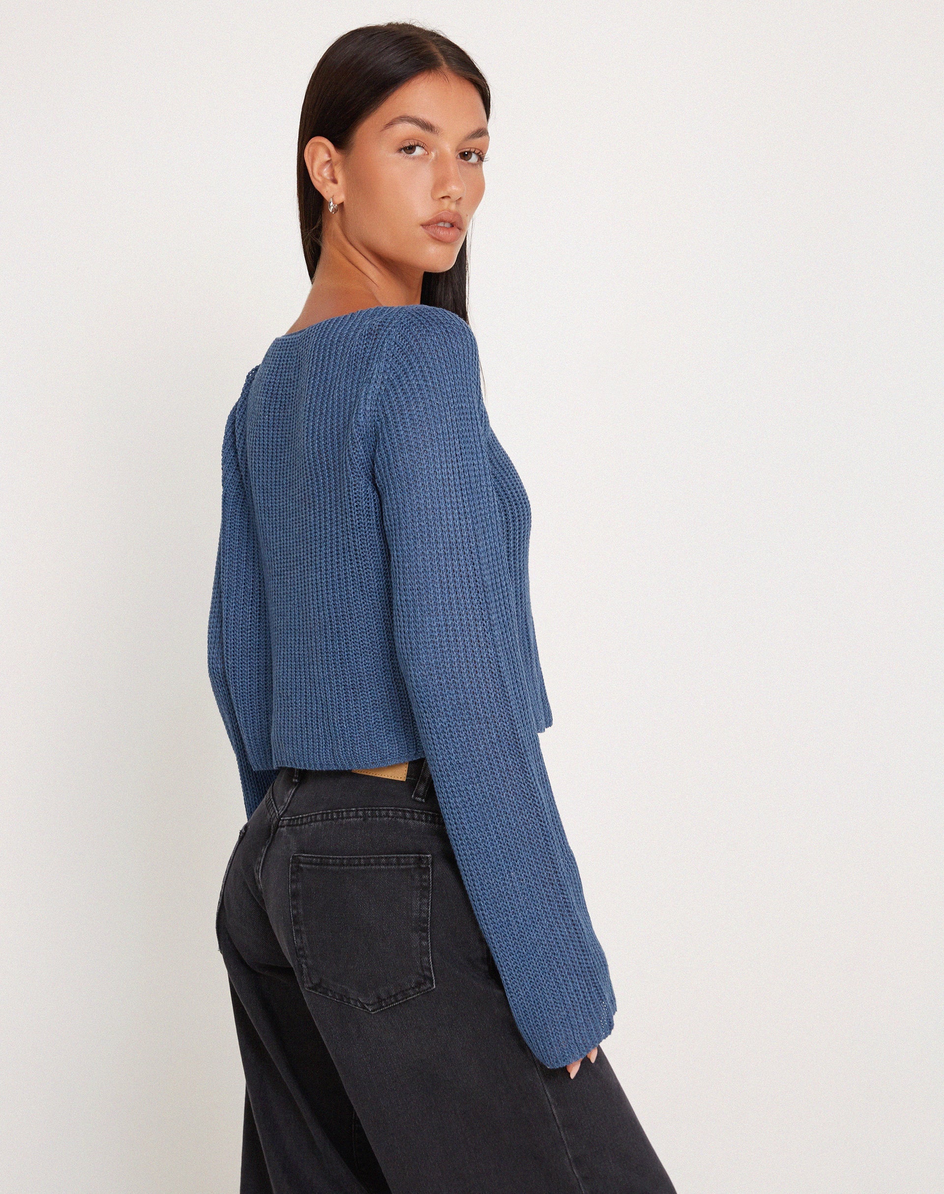 image de Kazayo Long Sleeve Knit Top in Midnight Blue