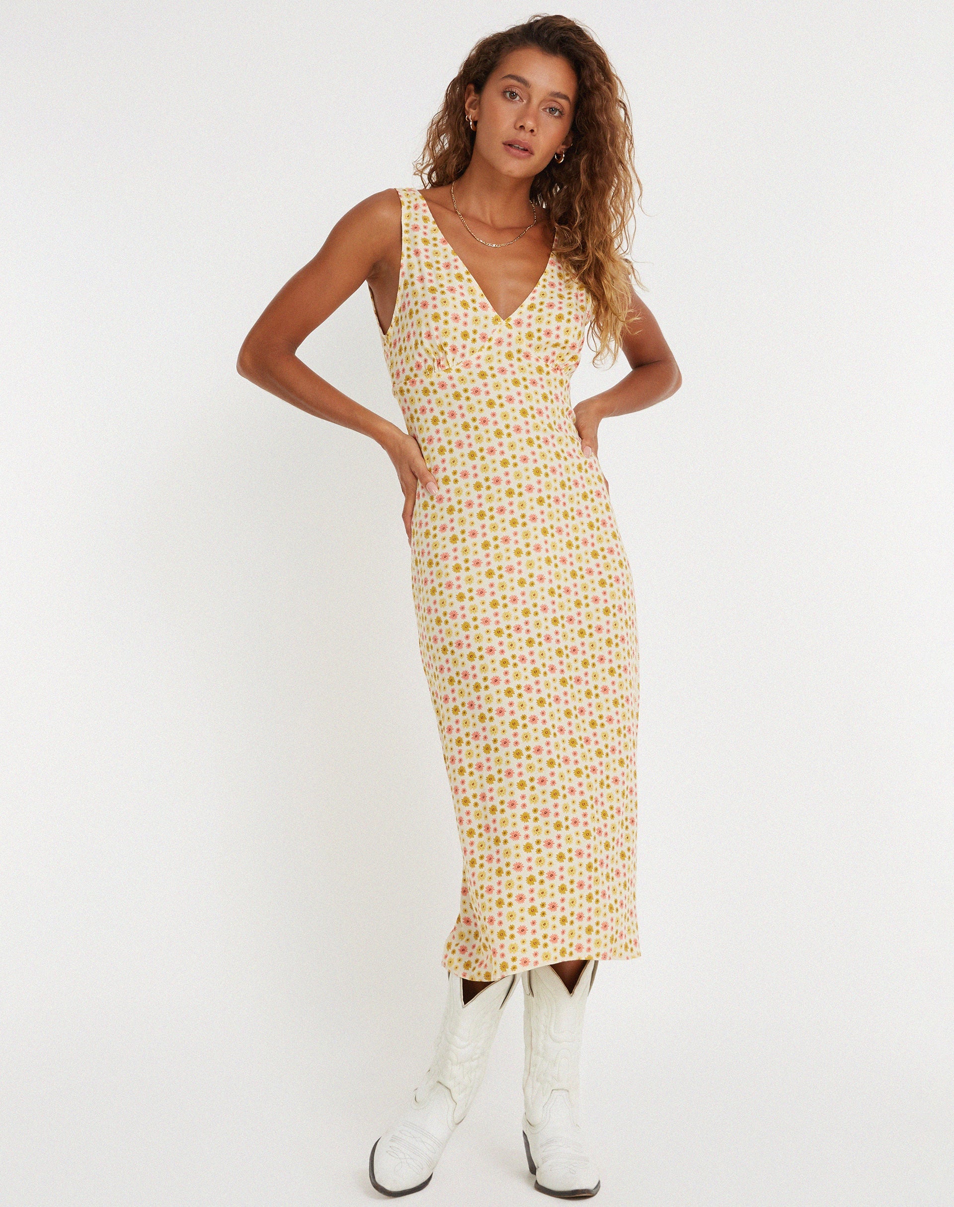 Image de Lisheva Midi Dress in Daisy Chain Cream