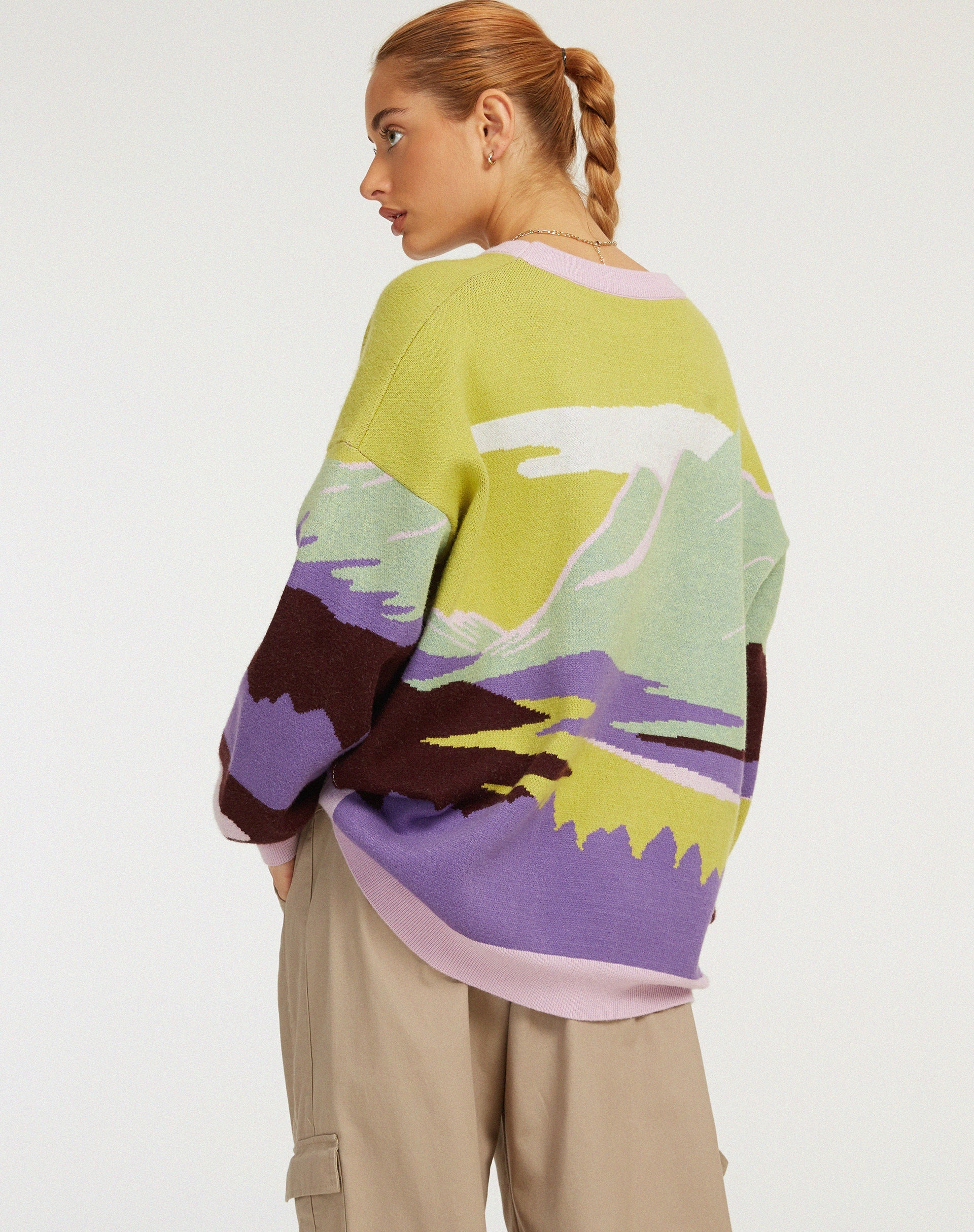 image de Lulees Jumper dans un paysage