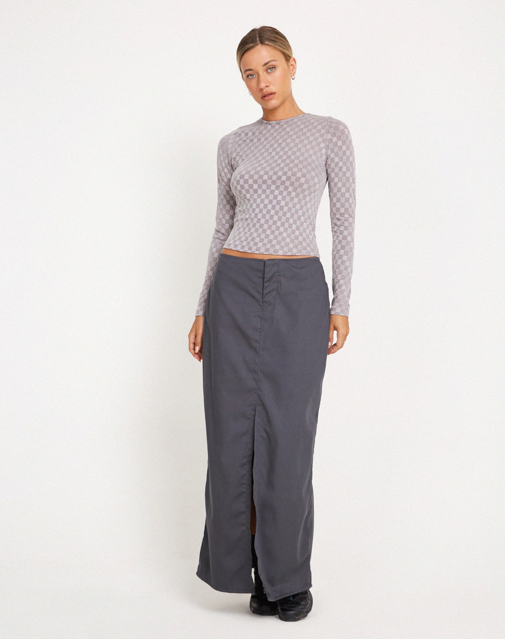 Natari Long Sleeve Crop Top in Check Grey (Top court à manches longues à carreaux gris)