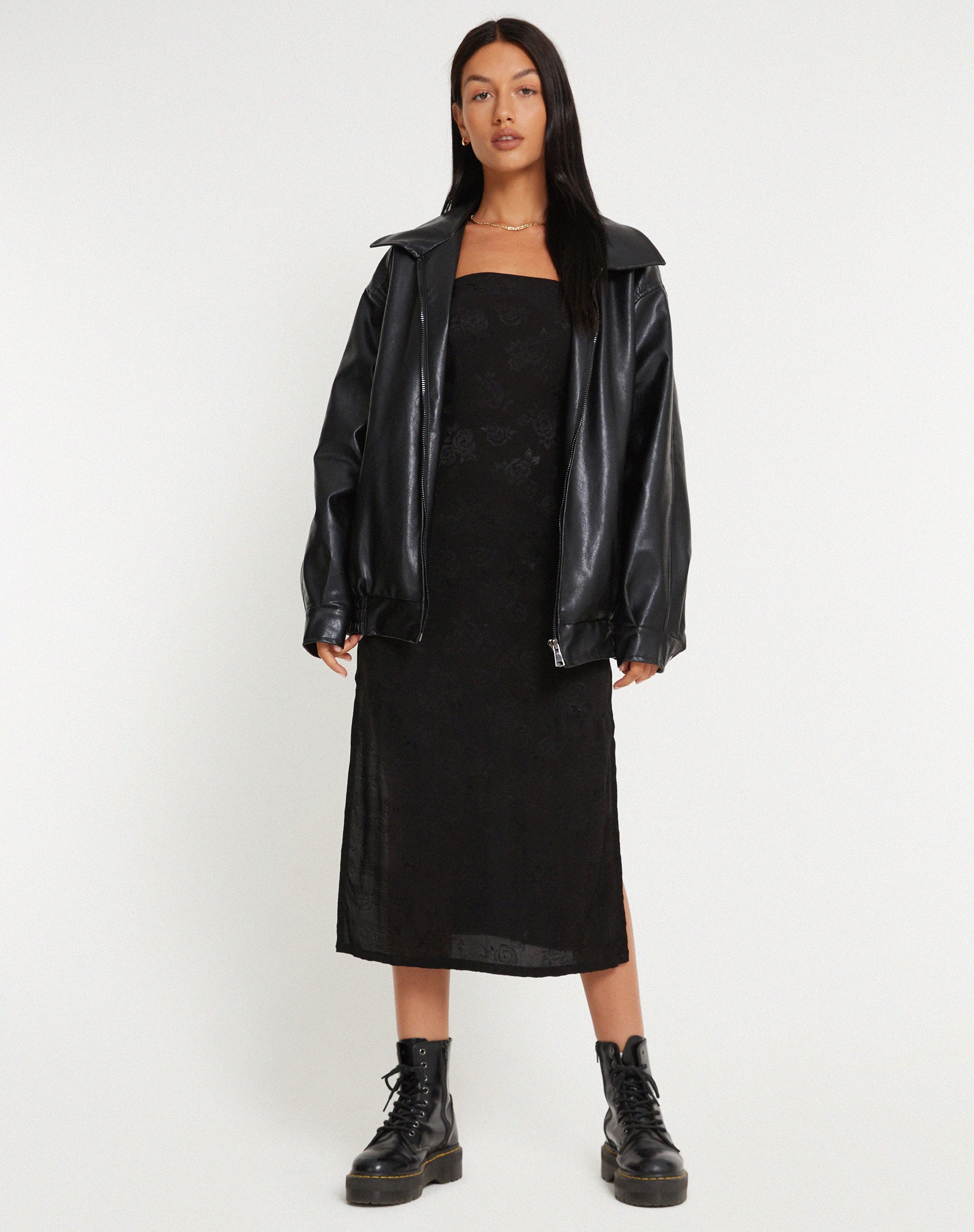 L'image de la robe midi Nosita est Satin Rose Black