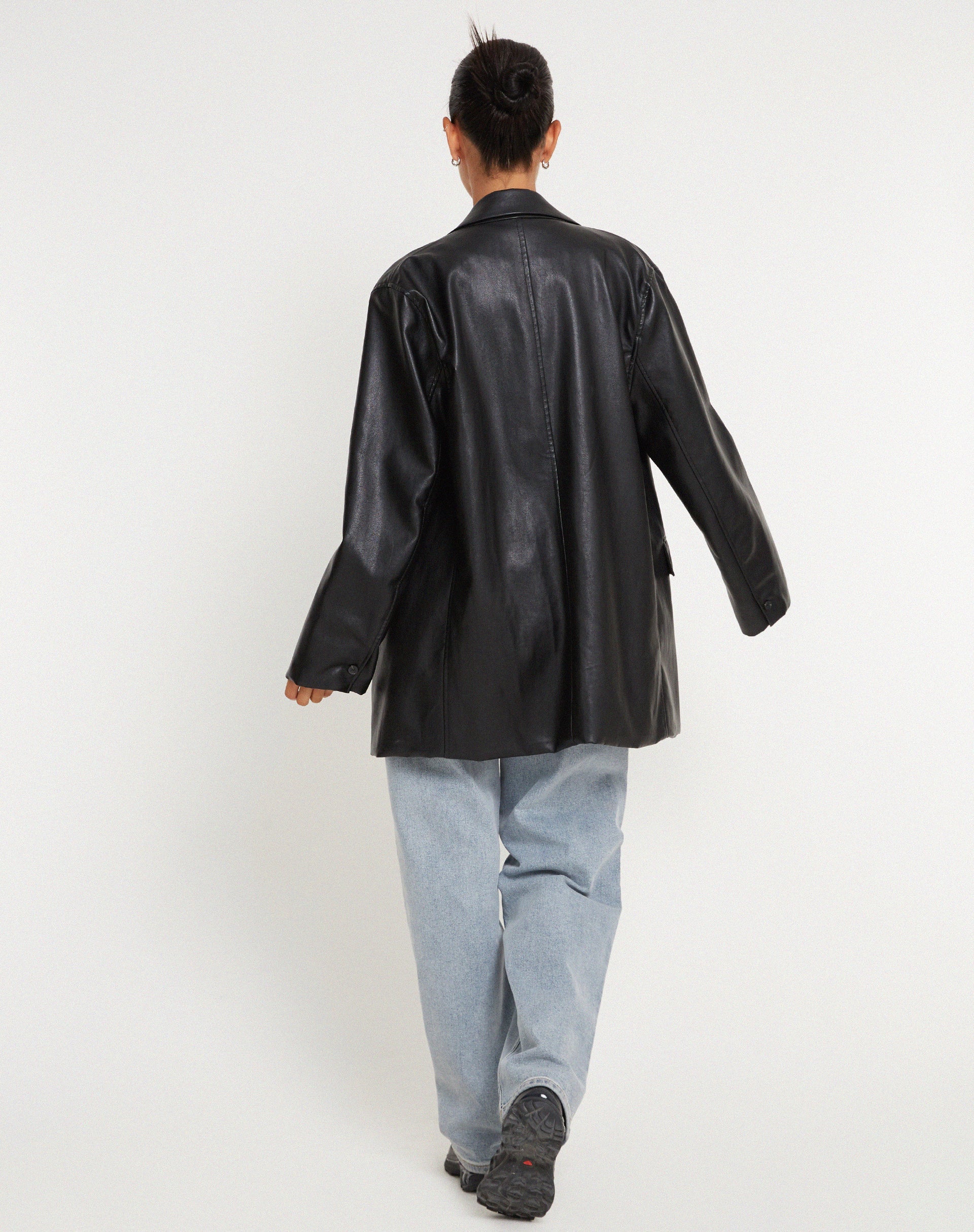 Image de Saken Blazer en Pu Black