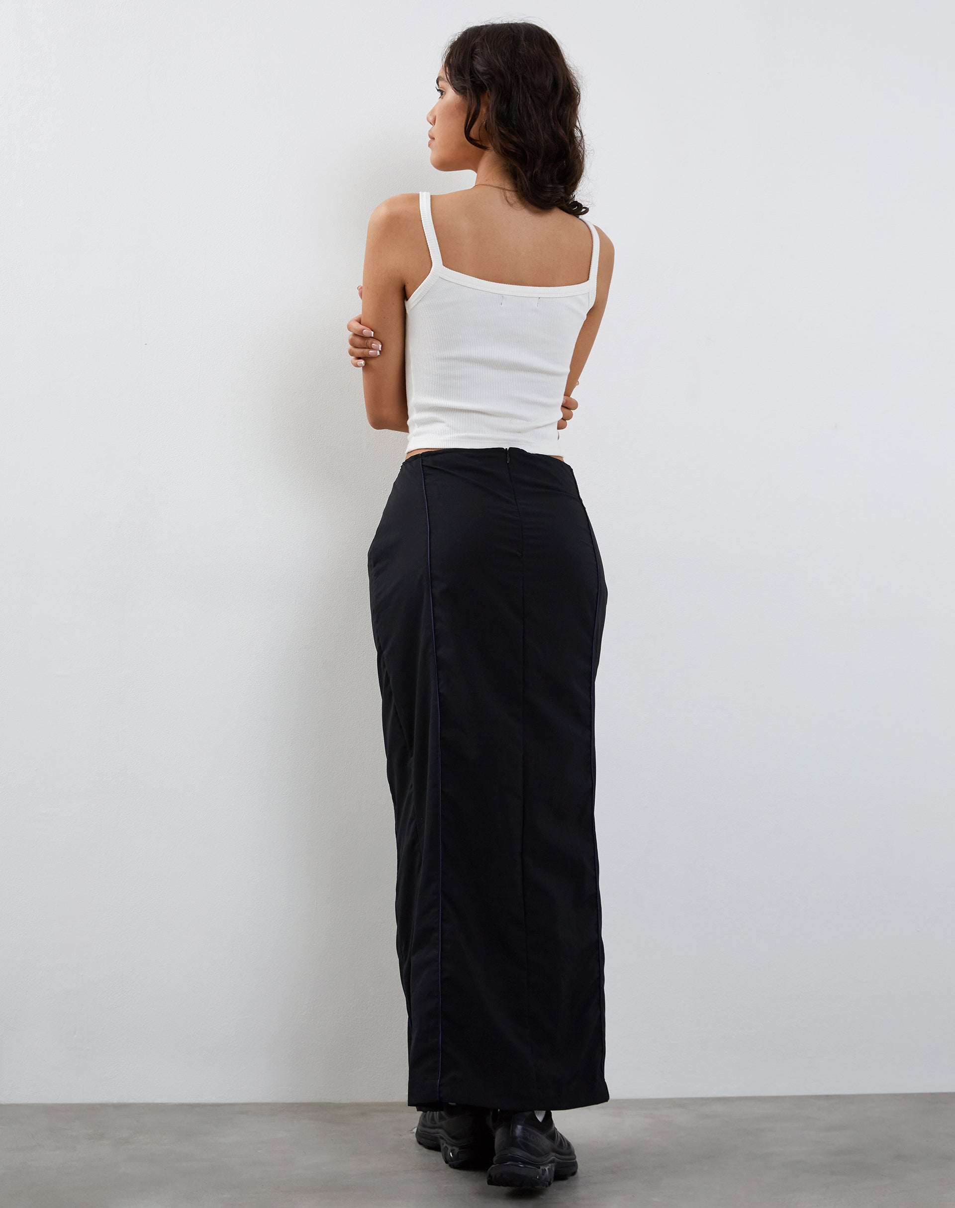 Image de la jupe longue Skyla en anthracite