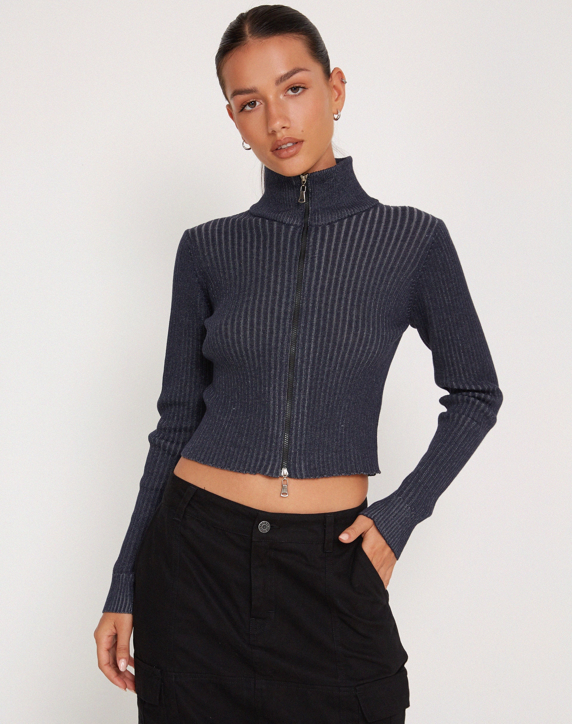 Image de Tuzifa Jumper court en bleu marine
