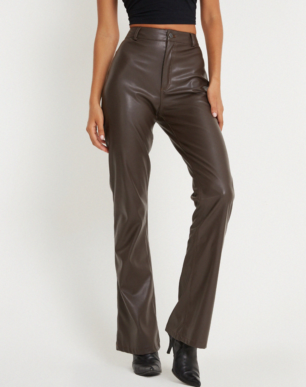 Pantalon Zoven en Pu chocolat noir