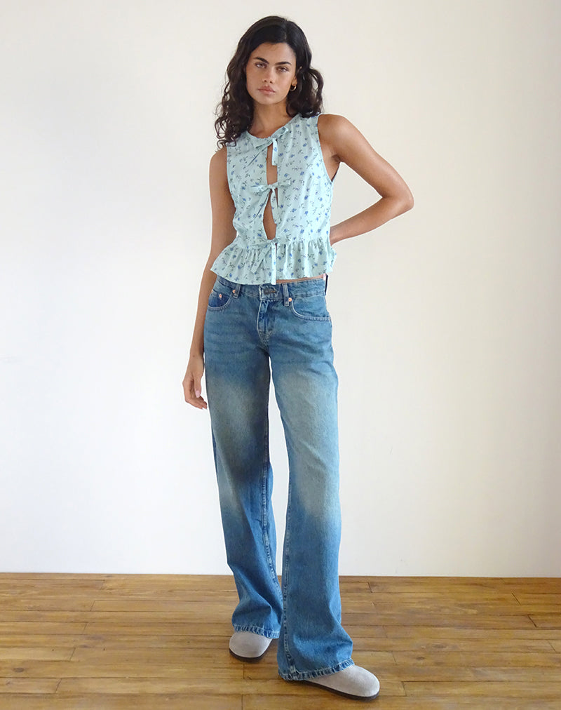 Image de Revata Tie Front Top in Pretty Petal Green