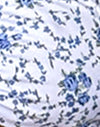 chaîne à fleurs bleues