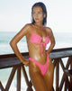 Image de Bas de bikini Farida en rose vif
