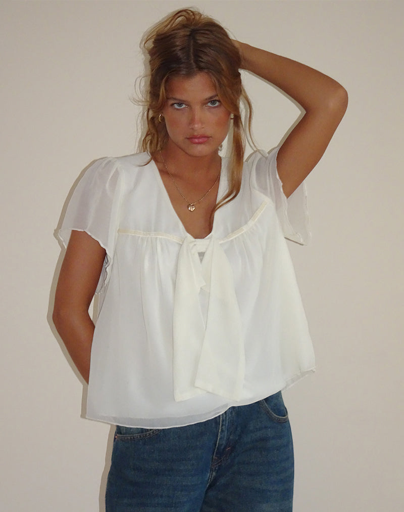 Image de Rike Longline Top in Chiffon Ivory