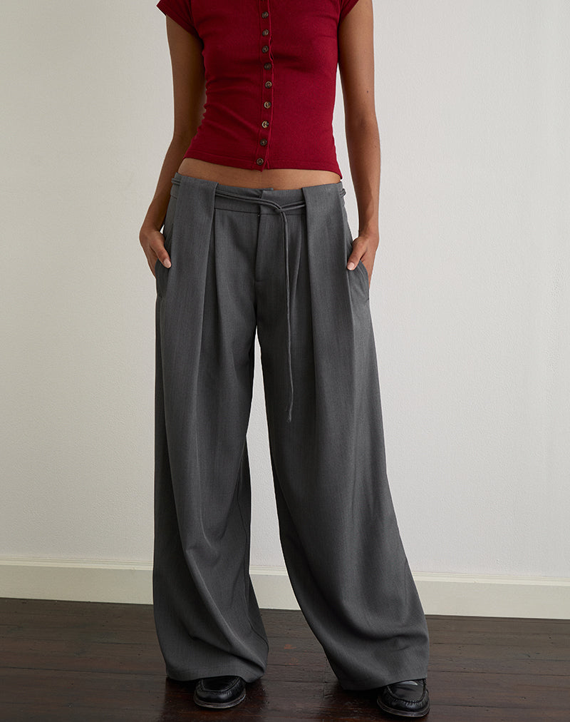 Image de Rivela Pantalon à taille nouée en gris