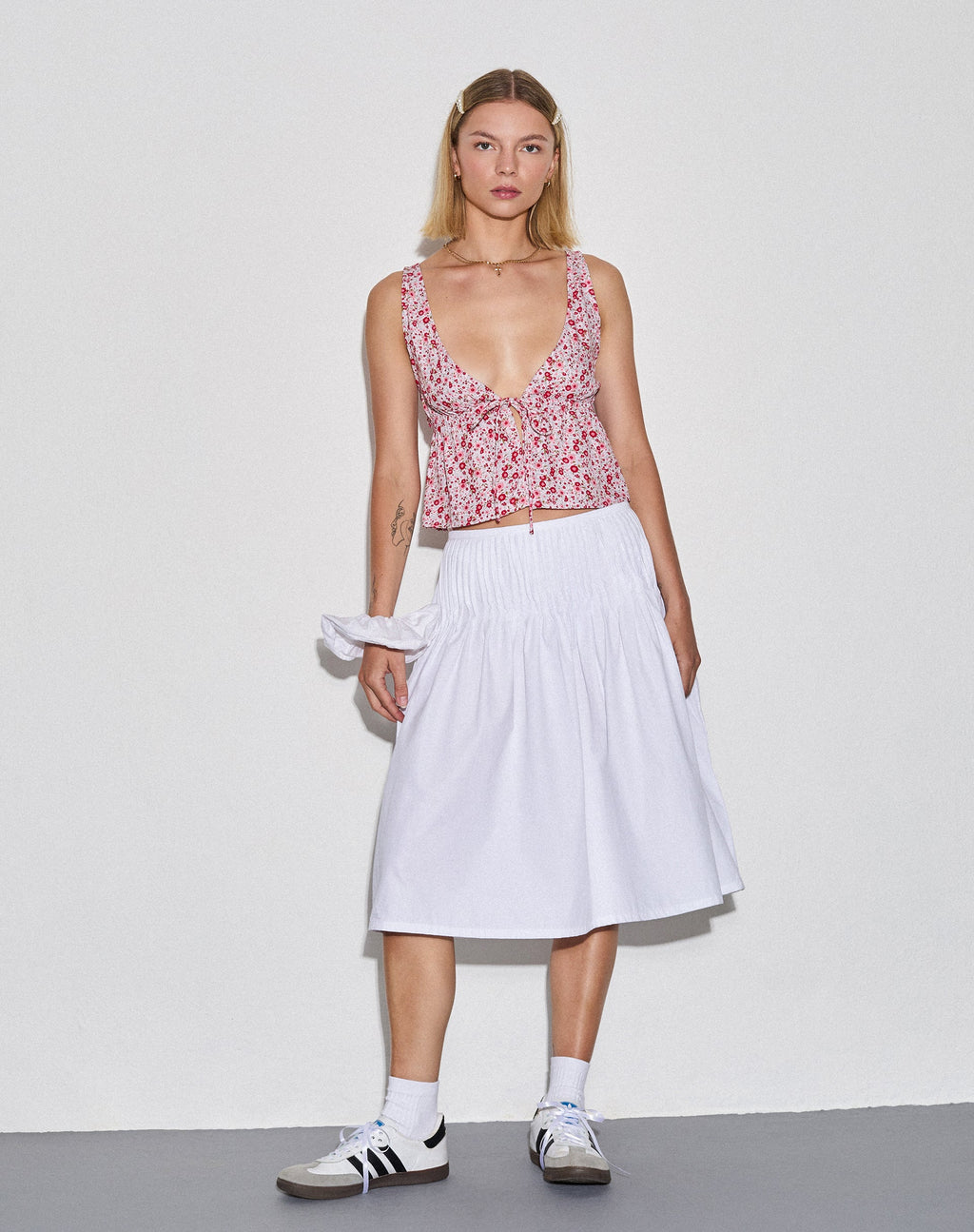 Rolia Tie Front Top in Ditsy Floral Blush Red