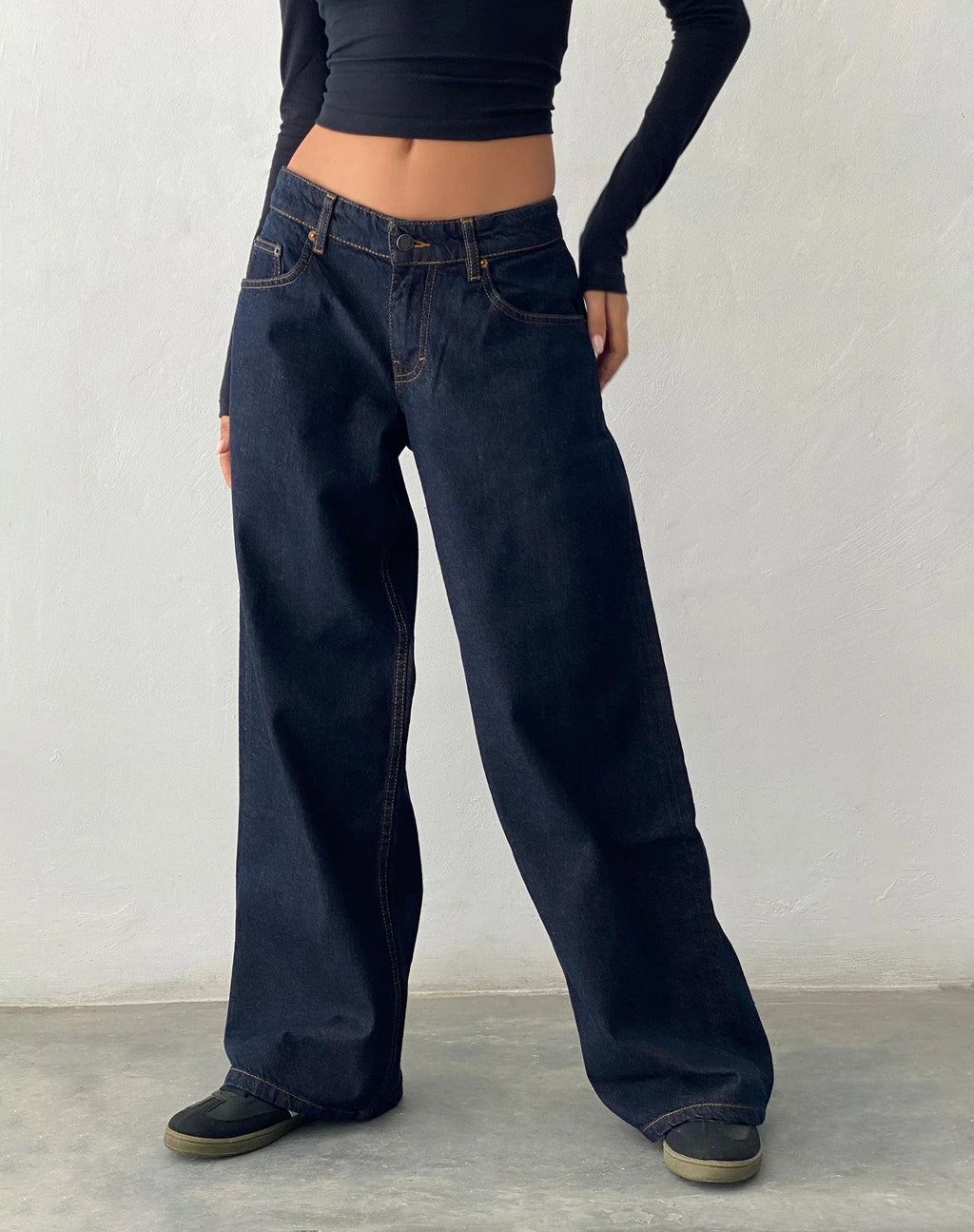 Jean à taille basse extra-large Roomy en indigo