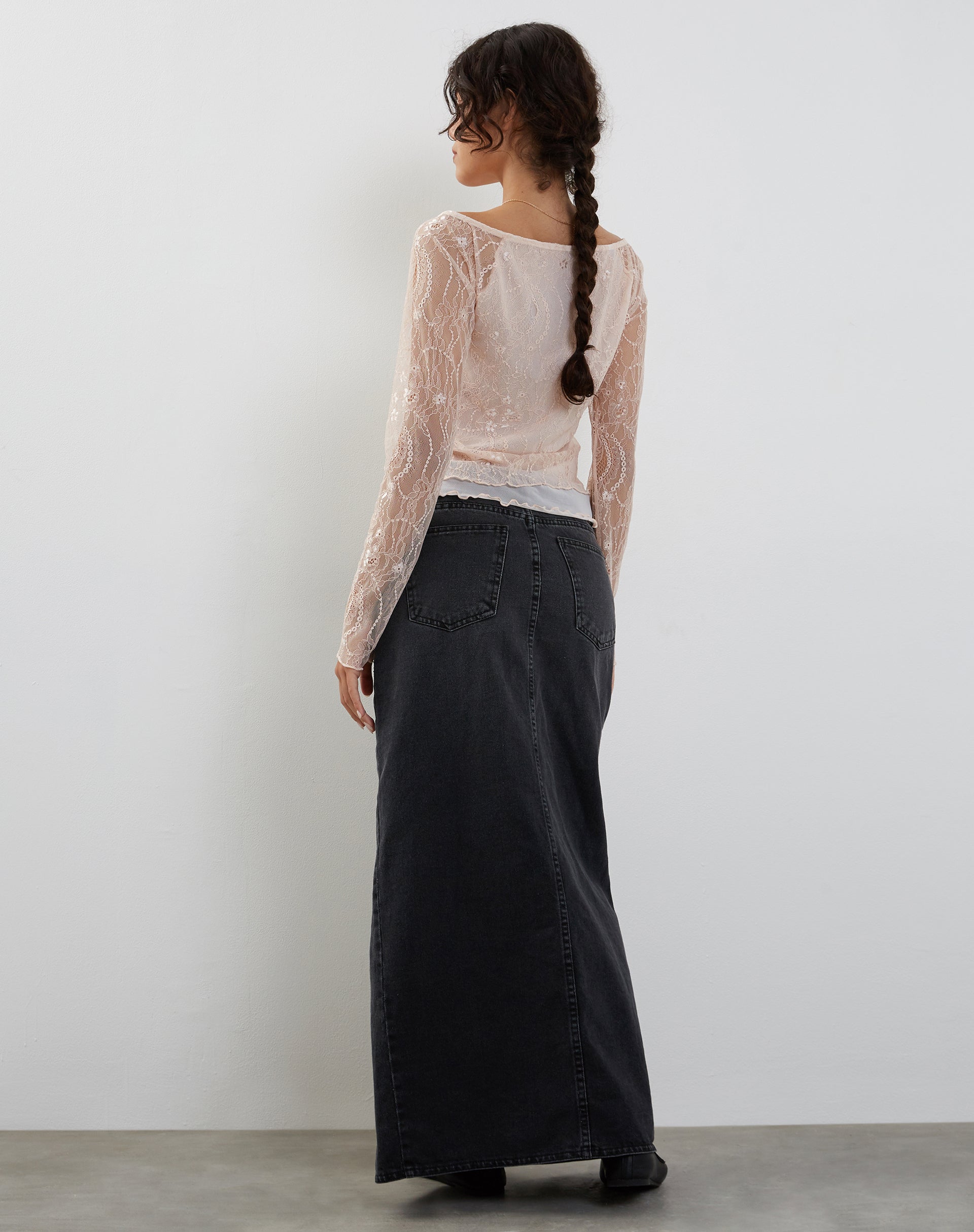 Image de Rory Long Sleeve Lace Top in Pink