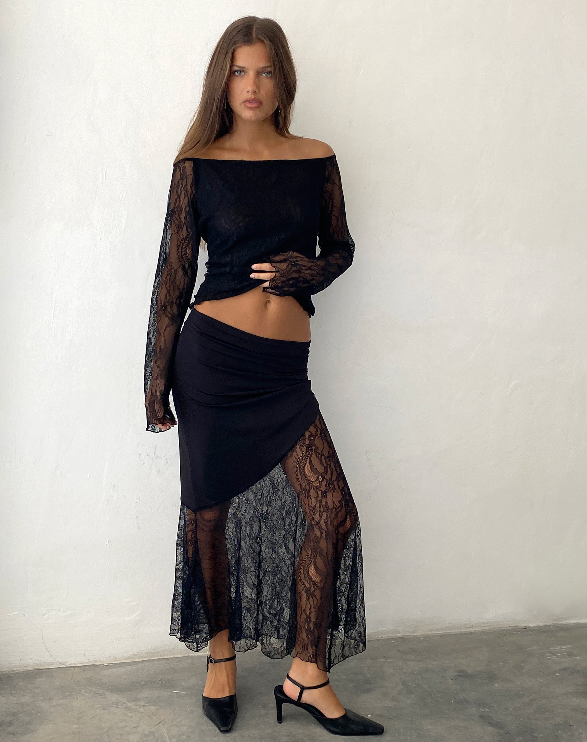 Image de Rory Long Sleeve Lace Top in Black