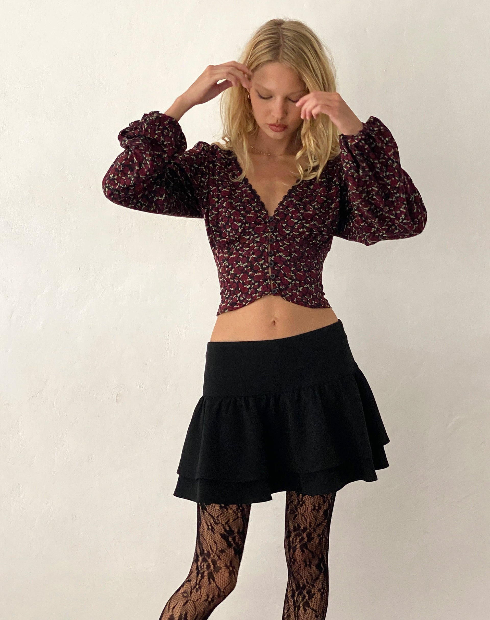 Image de Rosani Long Sleeve Top in Dark Rhoslyn Ditsy Print