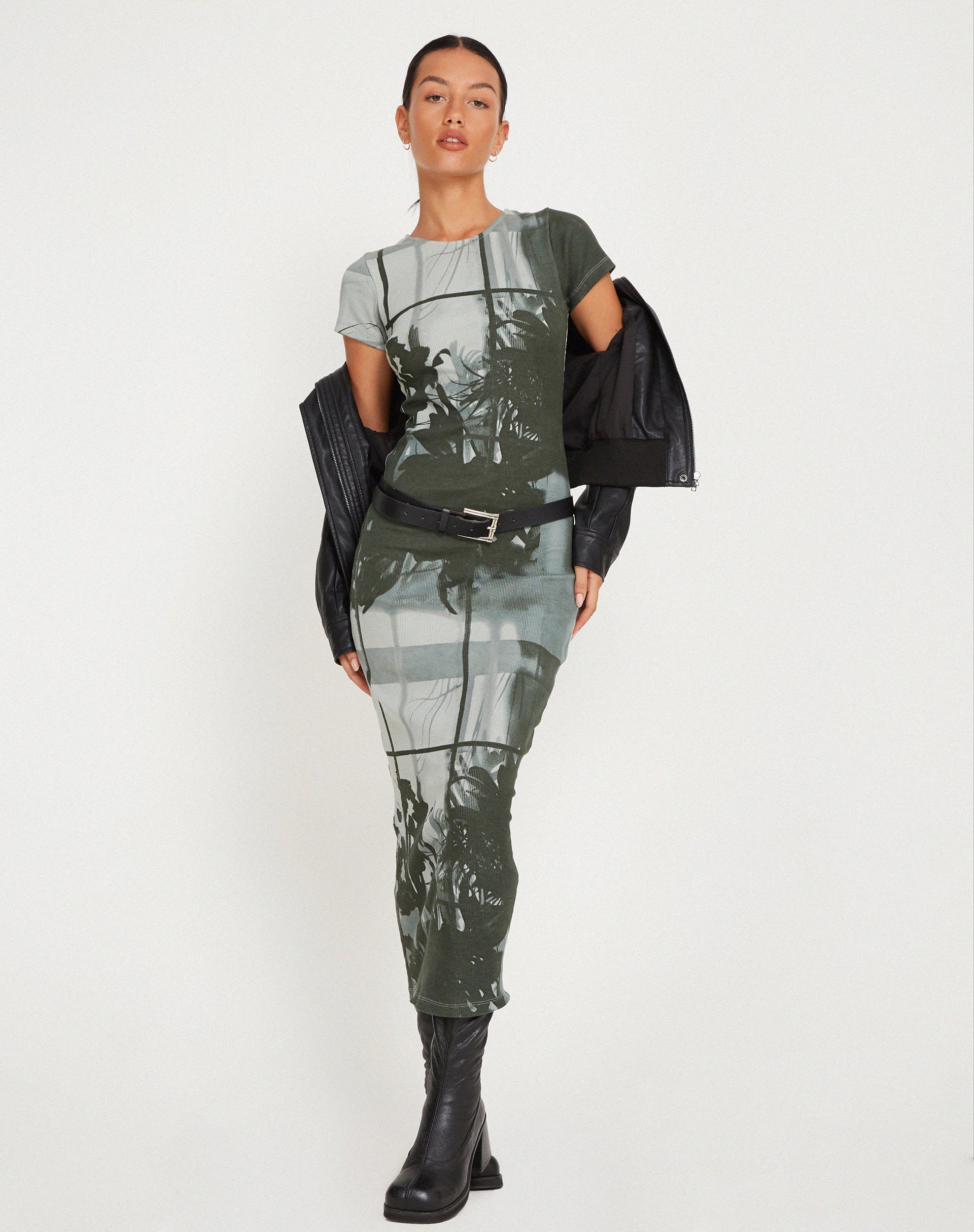 Image de Rosika Midi Dress in Country Window Green