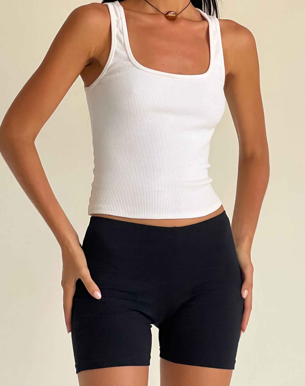 Short Biker en noir