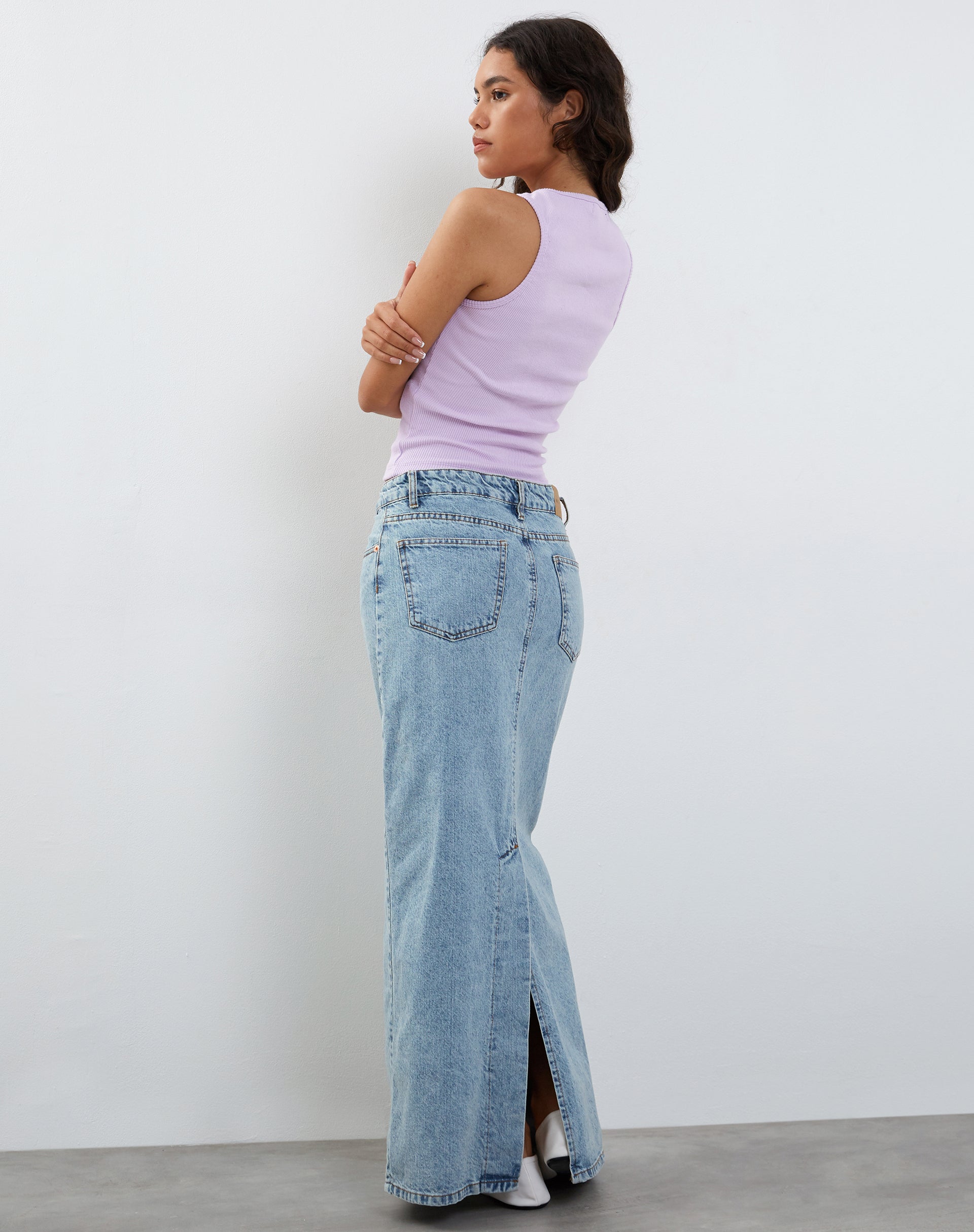 image de Roxe Ribbed Vest Top in Soft Lilac