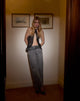 Image de Ruway Unlined Scarf Top in Sequin Black (haut de l'écharpe non doublée en paillettes)