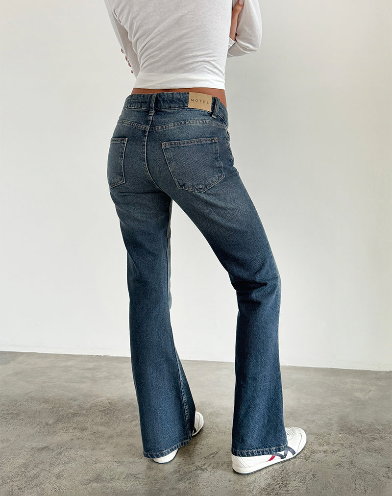 Image de Rigid Low Rise Flare Jeans in Dark Vintage