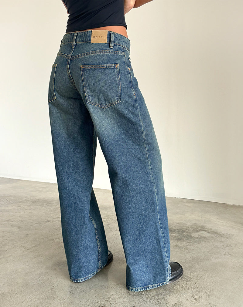 Image de Roomy Extra Wide Low Rise Jeans in Bright Blue