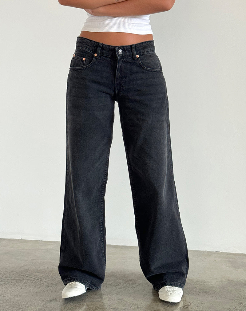 Image de Roomy Extra Wide Low Rise Jeans in Washed Black