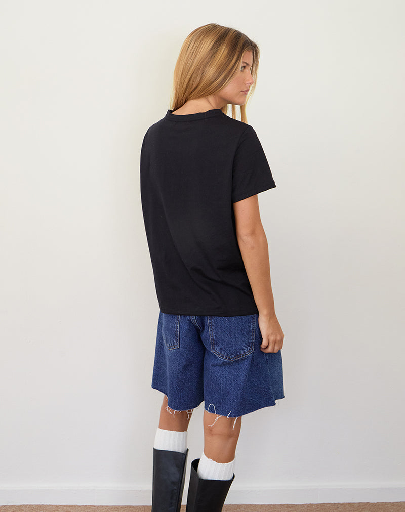 Image de Saki Tee in Black with Badges Graphic