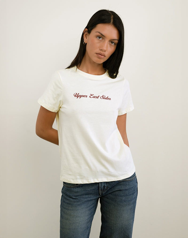 Tee-shirt Saki en ivoire avec imprimé Upper East Sider