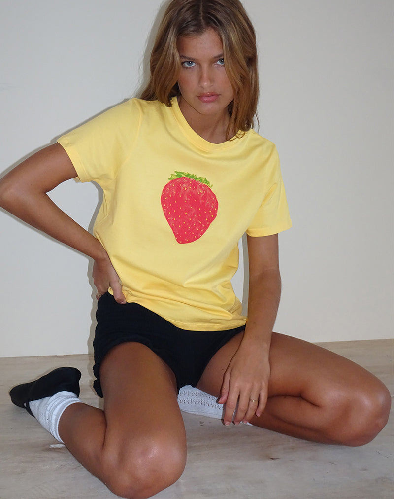 Image de Saki Tee in Lemonade Oversized Strawberry