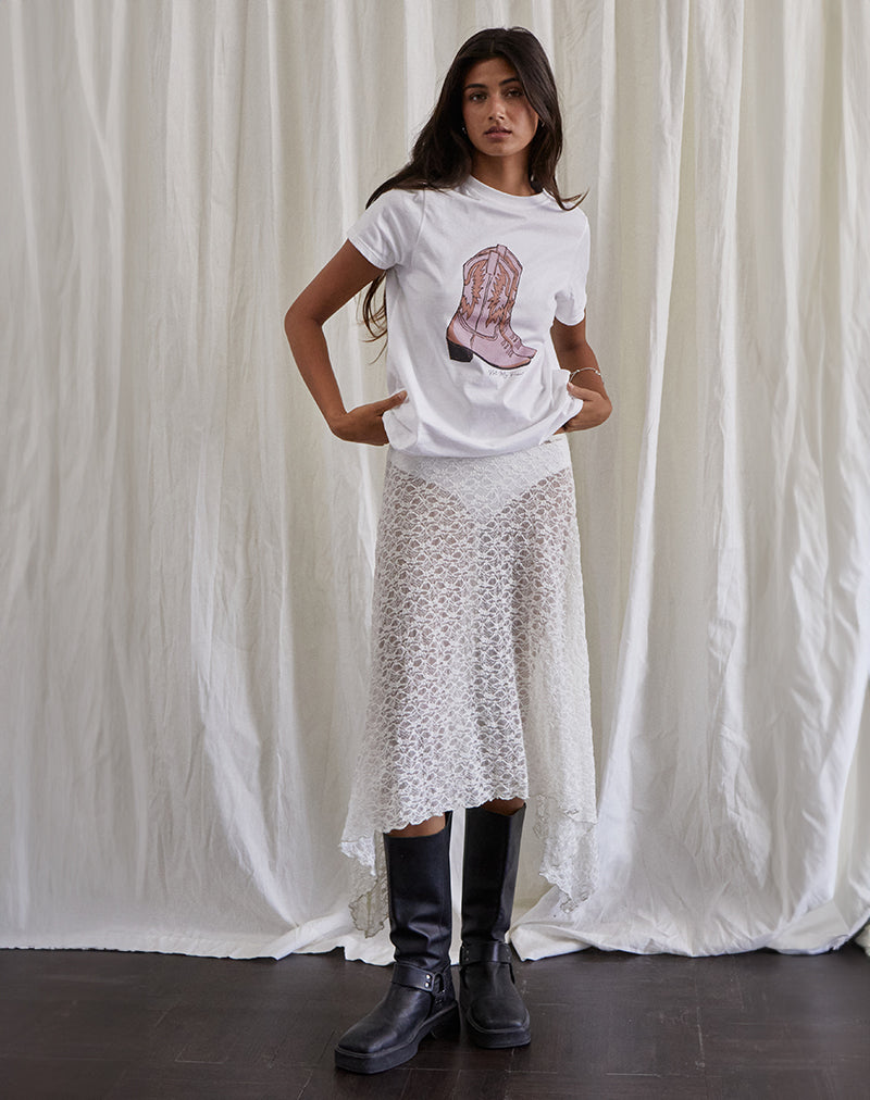 Tee-shirt Saki en blanc avec imprimé bottes de cow-boy roses