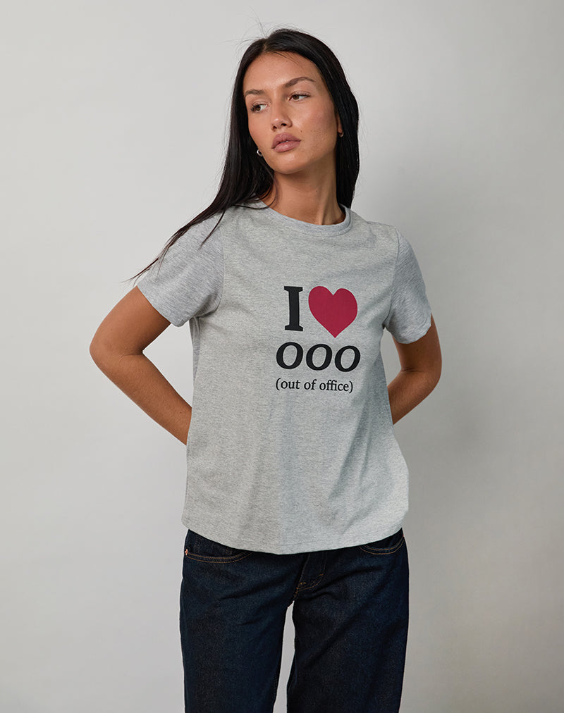 Saki Tee in Grey Marl with I Love OOO Graphic (T-shirt Saki en gris marron avec graphique I Love OOO)