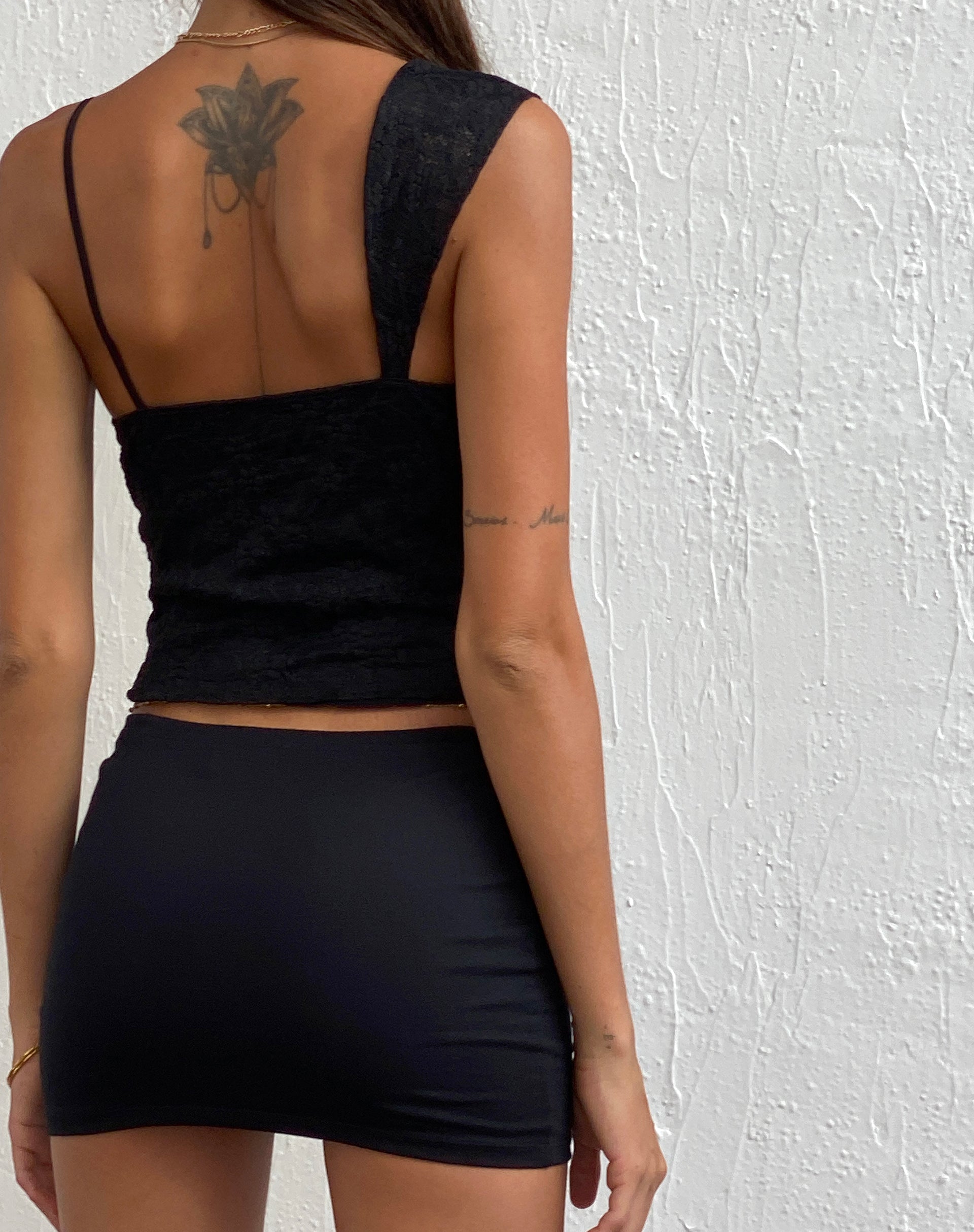 Image de Sambu Lace Cami Top in Black