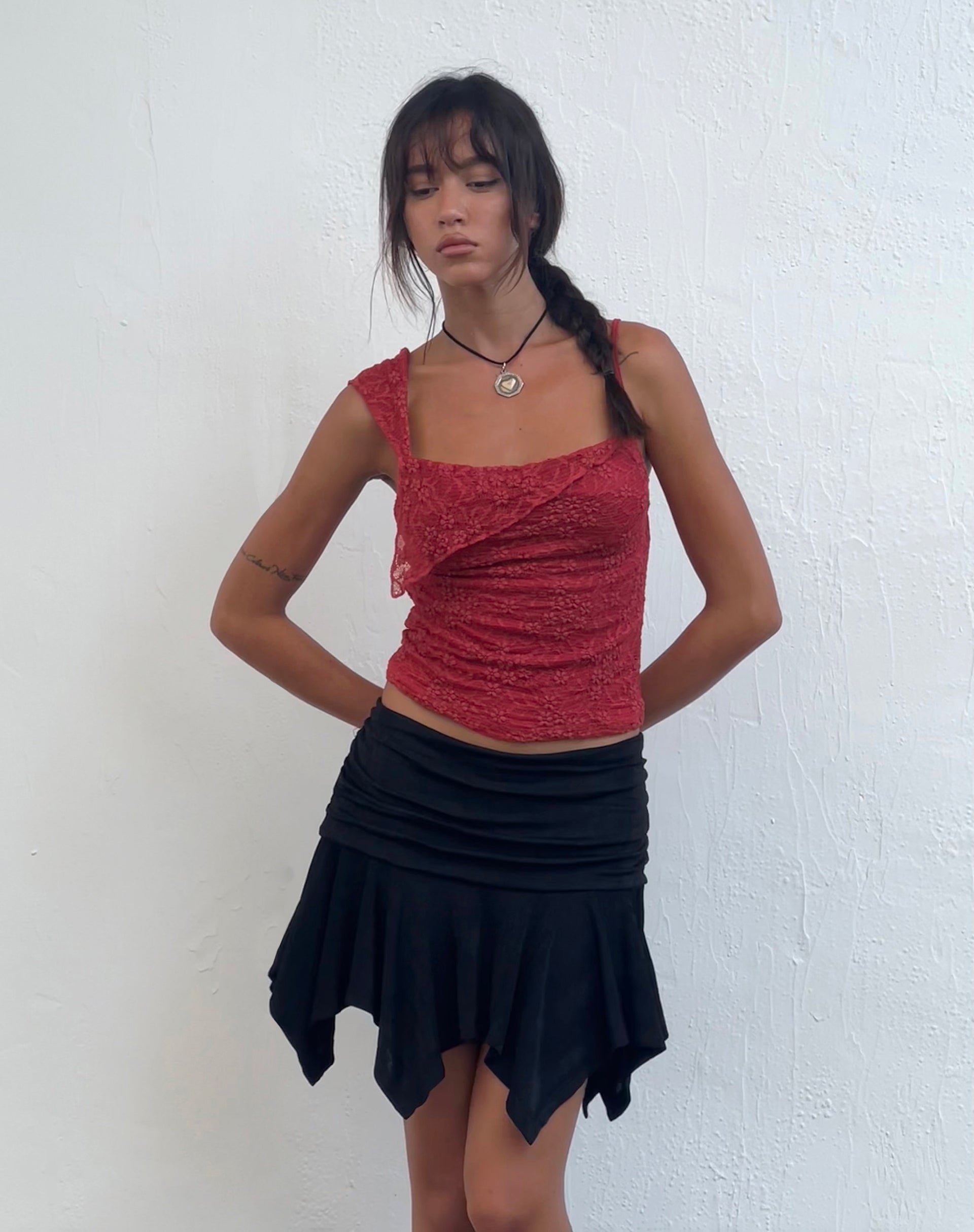 Image de Sambu Lace Cami Top in Red