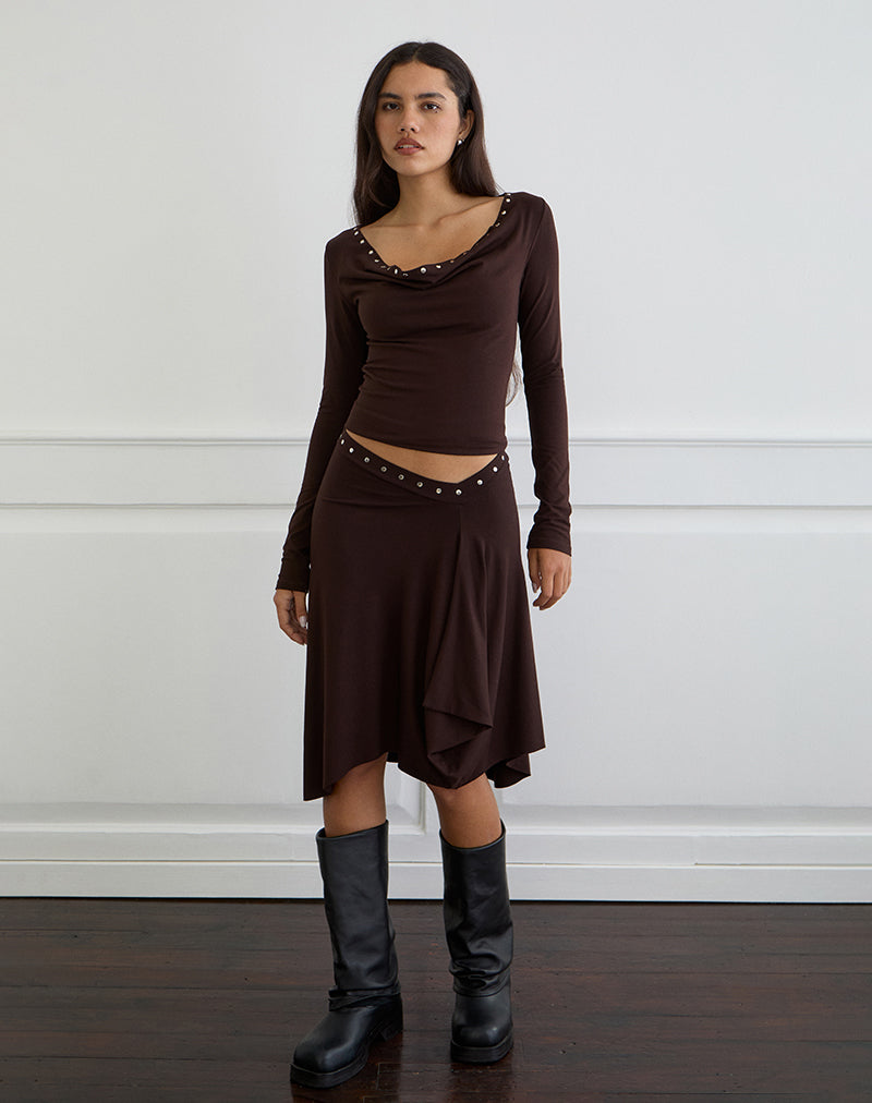 Image de la jupe midi Emera avec clous en chocolat amer