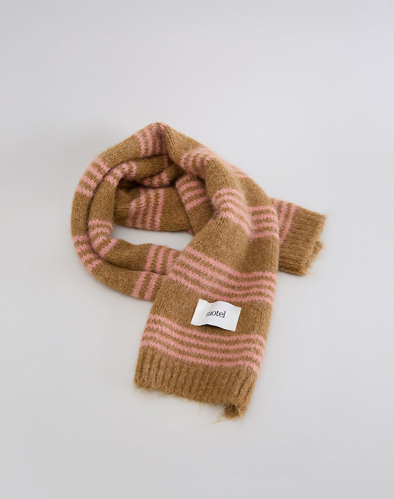 Image de l'écharpe en tricot à rayures roses en laine brossée