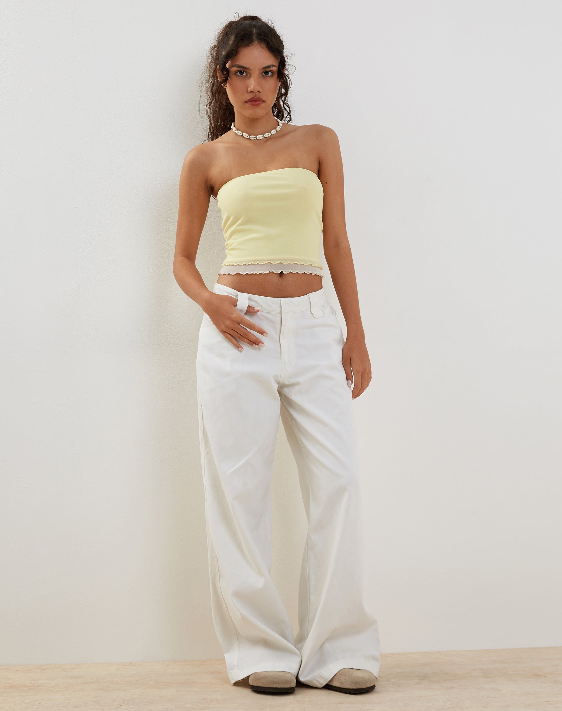 Image de Seka Bandeau Mesh Top in Lemon