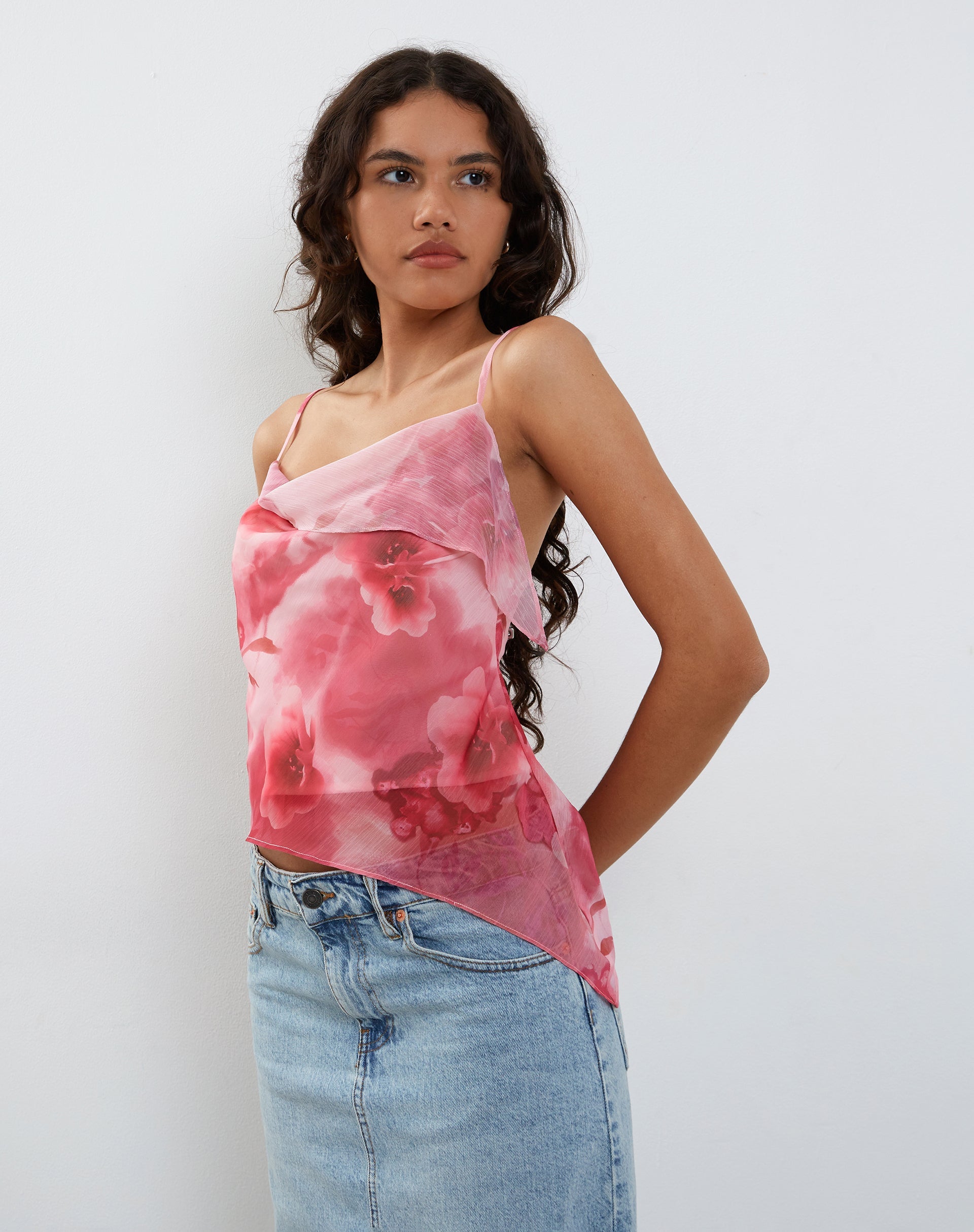 Image de Shahira Top en aquarelle floral rose