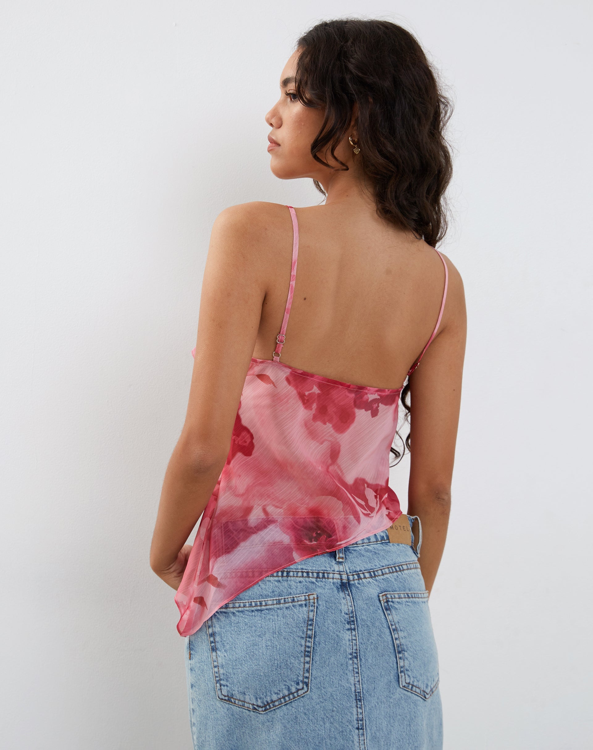 Image de Shahira Top en aquarelle floral rose