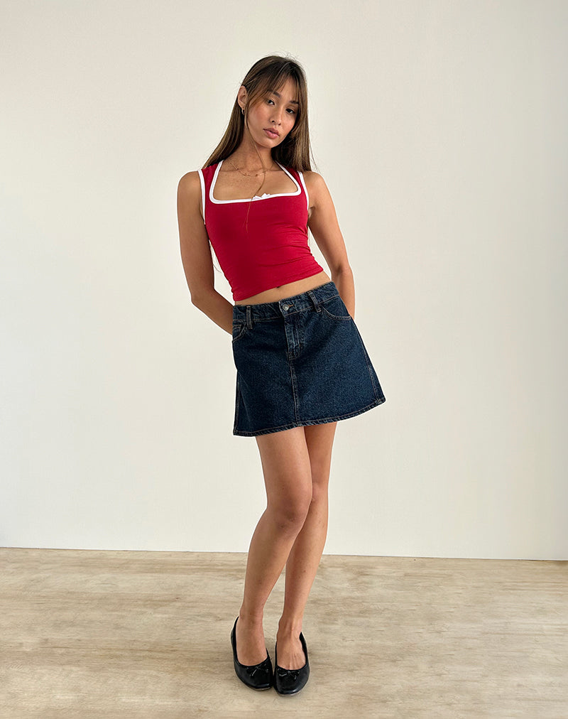 Image de Shinju Top en rouge adrénaline avec fixation blanche