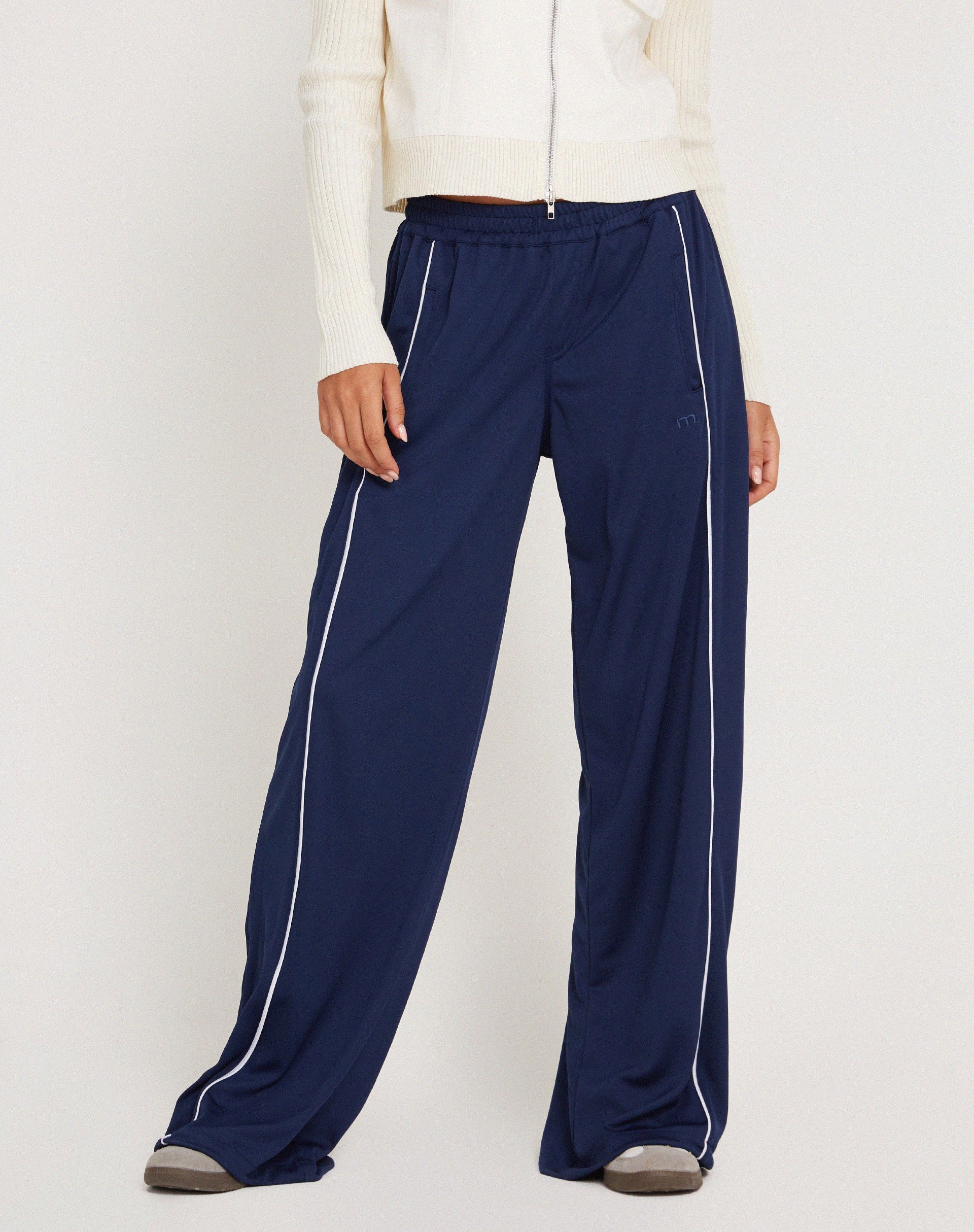 Image de Shobi Wide Leg Jogger in Navy
